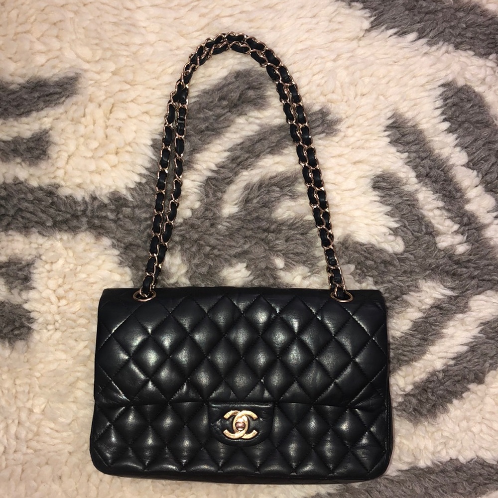 Vintage Chanel lambskin handbag